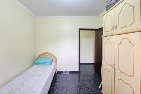 Casa à venda com 392m², 4 quartos e 2 vagas Casa à venda com 392m², 4 quartos e 2 vagasQuarto 2