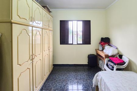 Casa à venda com 392m², 4 quartos e 2 vagas Casa à venda com 392m², 4 quartos e 2 vagasQuarto 2