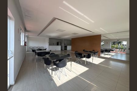 Apartamento à venda com 44m², 2 quartos e 1 vaga Apartamento à venda com 44m², 2 quartos e 1 vagaÁrea externa