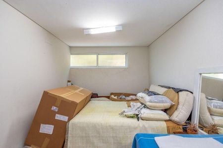 Casa de condomínio à venda com 230m², 2 quartos e 2 vagas Casa de condomínio à venda com 230m², 2 quartos e 2 vagasQuarto