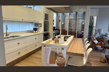 Casa de condomínio à venda com 230m², 2 quartos e 2 vagas Casa de condomínio à venda com 230m², 2 quartos e 2 vagasCozinha