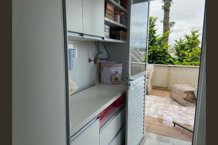 Casa de condomínio à venda com 230m², 2 quartos e 2 vagas Casa de condomínio à venda com 230m², 2 quartos e 2 vagasCozinha
