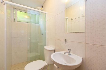 Casa de condomínio à venda com 230m², 2 quartos e 2 vagas Casa de condomínio à venda com 230m², 2 quartos e 2 vagasBanheiro