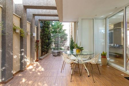 Casa de condomínio à venda com 230m², 2 quartos e 2 vagas Casa de condomínio à venda com 230m², 2 quartos e 2 vagasSala de Jantar
