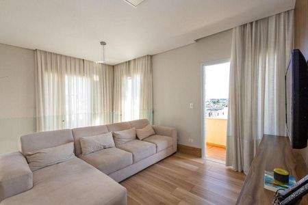 Casa de condomínio à venda com 230m², 2 quartos e 2 vagas Casa de condomínio à venda com 230m², 2 quartos e 2 vagasQuarto