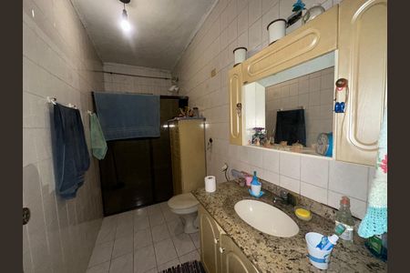 Casa à venda com 199m², 3 quartos e 2 vagas Casa à venda com 199m², 3 quartos e 2 vagasBanheiro 1
