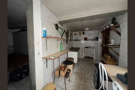 Casa à venda com 199m², 3 quartos e 2 vagas Casa à venda com 199m², 3 quartos e 2 vagasÁrea de Serviço