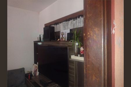 Casa à venda com 2 quartos, 142m² em Cambuci, São Paulo
