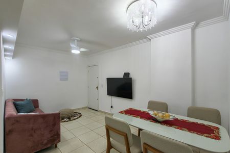 Apartamento para alugar com 90m², 3 quartos e 1 vaga Apartamento para alugar com 90m², 3 quartos e 1 vagaSala
