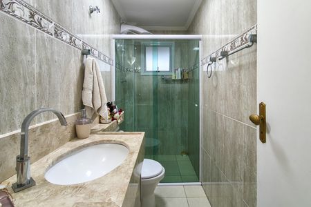 Apartamento para alugar com 90m², 3 quartos e 1 vaga Apartamento para alugar com 90m², 3 quartos e 1 vagaBanheiro da Suíte