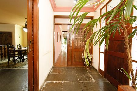 Casa para alugar com 500m², 4 quartos e 3 vagasVaranda da Sala