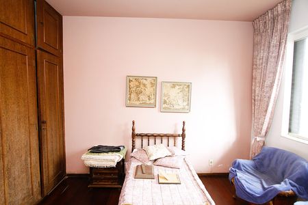 Casa para alugar com 500m², 4 quartos e 3 vagasQuarto 