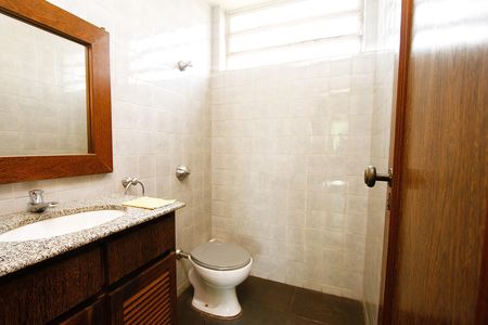 Casa para alugar com 500m², 4 quartos e 3 vagasLavabo