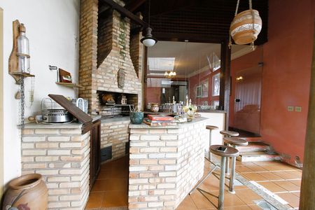 Casa para alugar com 500m², 4 quartos e 3 vagasChurrasqueira