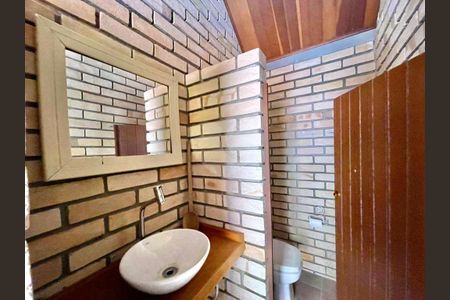 Casa à venda com 5 quartos, 360m² em São Fernando Residencia, Barueri