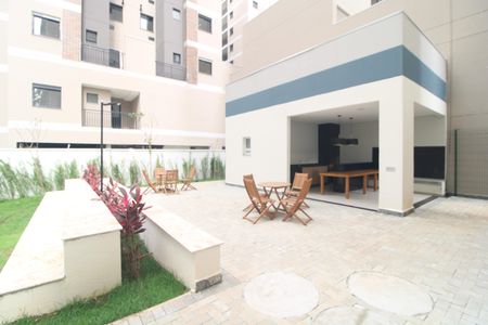 Apartamento para alugar com 35m², 2 quartos e sem vagaÁrea comum - Churrasqueira