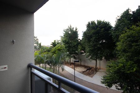 Apartamento à venda com 48m², 2 quartos e 1 vaga Apartamento à venda com 48m², 2 quartos e 1 vagaVaranda