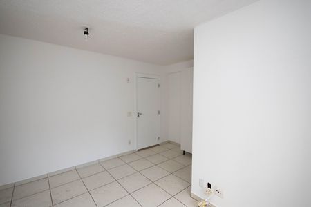 Sala  de apartamento para alugar com 2 quartos, 48m² em Parque Edu Chaves, São Paulo