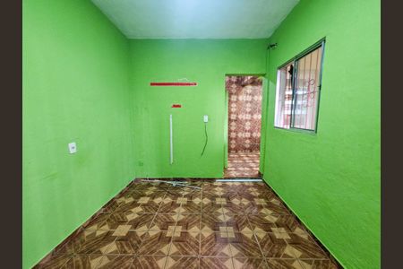 Sala de casa para alugar com 2 quartos, 40m² em Recanto Santo Antonio, São Paulo