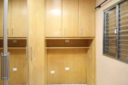 Casa para alugar com 125m², 2 quartos e 1 vaga