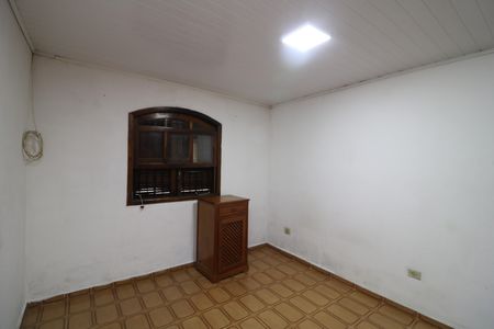 Casa à venda com 88m², 2 quartos e 1 vagaQuarto