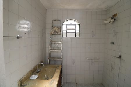 Casa à venda com 88m², 2 quartos e 1 vagaBanheiro