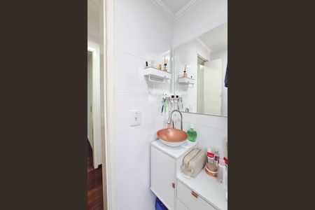 Apartamento para alugar com 57m², 3 quartos e 1 vaga Apartamento para alugar com 57m², 3 quartos e 1 vagaBanheiro Social