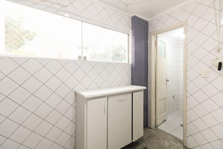 Apartamento à venda com 114m², 3 quartos e 2 vagasÁrea de Serviço 