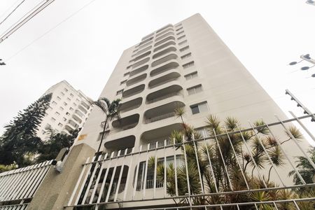Apartamento à venda com 114m², 3 quartos e 2 vagasFachada 