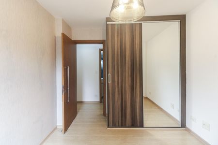 Apartamento à venda com 114m², 3 quartos e 2 vagasQuarto 1