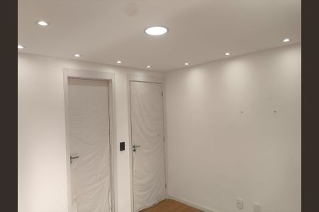 Apartamento à venda com 42m², 2 quartos e 1 vaga Apartamento à venda com 42m², 2 quartos e 1 vagaQuarto