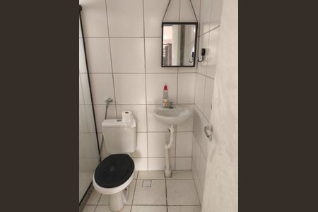 Apartamento à venda com 42m², 2 quartos e 1 vaga Apartamento à venda com 42m², 2 quartos e 1 vagaBanheiro