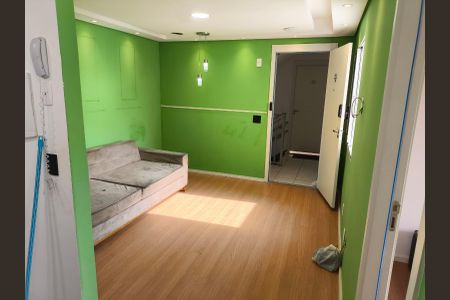 Sala de apartamento para alugar com 2 quartos, 42m² em Campo Grande, Rio de Janeiro