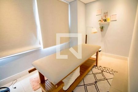 Apartamento à venda com 95m², 3 quartos e 2 vagas Apartamento à venda com 95m², 3 quartos e 2 vagasMassagem