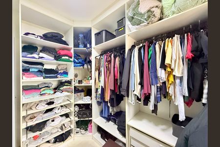 Apartamento à venda com 95m², 3 quartos e 2 vagas Apartamento à venda com 95m², 3 quartos e 2 vagasQuarto 2