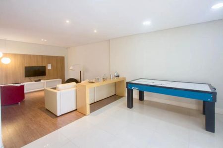 Apartamento à venda com 95m², 3 quartos e 2 vagas Apartamento à venda com 95m², 3 quartos e 2 vagasSalão de Jogos