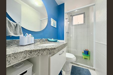 Apartamento à venda com 95m², 3 quartos e 2 vagas Apartamento à venda com 95m², 3 quartos e 2 vagasBanheiro Social