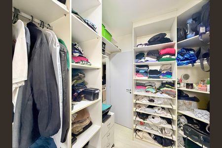 Apartamento à venda com 95m², 3 quartos e 2 vagas Apartamento à venda com 95m², 3 quartos e 2 vagasQuarto 2