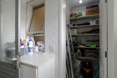 Apartamento para alugar com 90m², 3 quartos e 2 vagas Apartamento para alugar com 90m², 3 quartos e 2 vagasÁrea de Serviço