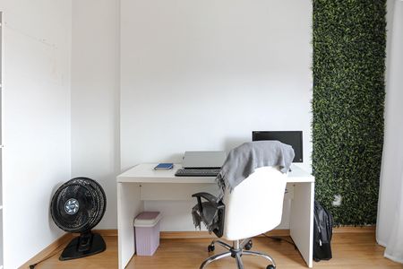 Apartamento para alugar com 90m², 3 quartos e 2 vagas Apartamento para alugar com 90m², 3 quartos e 2 vagasQuarto 1