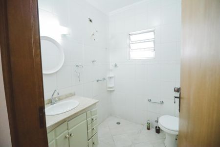 Casa à venda com 120m², 3 quartos e 3 vagasBanheiro
