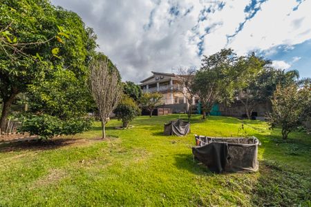 Casa de condomínio à venda com 800m², 4 quartos e 6 vagas Casa de condomínio à venda com 800m², 4 quartos e 6 vagasÁrea de Lazer