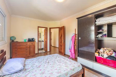 Casa de condomínio à venda com 800m², 4 quartos e 6 vagas Casa de condomínio à venda com 800m², 4 quartos e 6 vagasSuíte 3