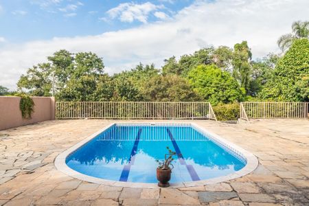 Casa de condomínio à venda com 800m², 4 quartos e 6 vagas Casa de condomínio à venda com 800m², 4 quartos e 6 vagasÁrea de Lazer