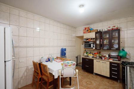 Casa à venda com 240m², 4 quartos e 2 vagasCozinha casa 1
