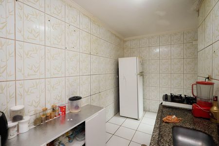 Casa à venda com 240m², 4 quartos e 2 vagasCozinha casa 2
