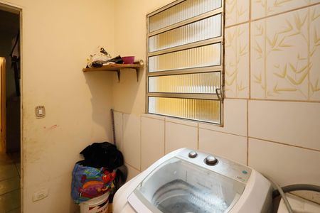 Casa à venda com 240m², 4 quartos e 2 vagasÁrea de Serviço casa 2