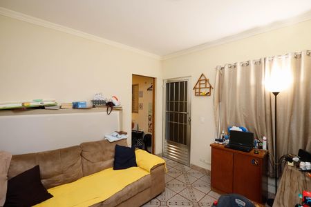 Casa à venda com 240m², 4 quartos e 2 vagasSala casa 1