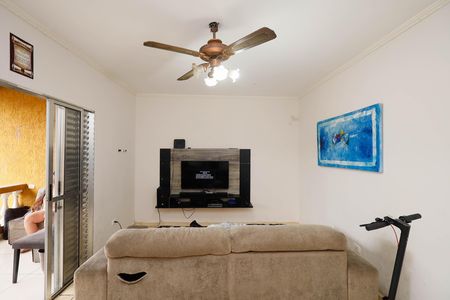 Casa à venda com 240m², 4 quartos e 2 vagasSala casa 2