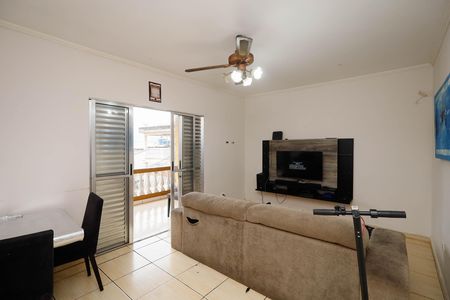 Casa à venda com 240m², 4 quartos e 2 vagasSala casa 2